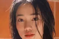 不雅视频qvod背后有这些法律风险，看完后再回头理解会更顺高清剧照_不雅视频qvod背后有这些法律风险，看完后再回头理解会更顺主演_不雅视频qvod背后有这些法律风险，看完后再回头理解会更顺剧情截图